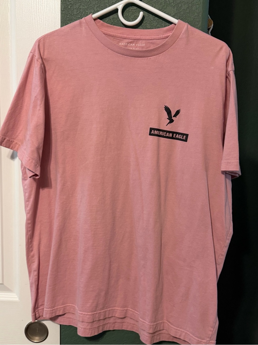 American Eagle Outfitters Men's Dusty Pink Logo Tee